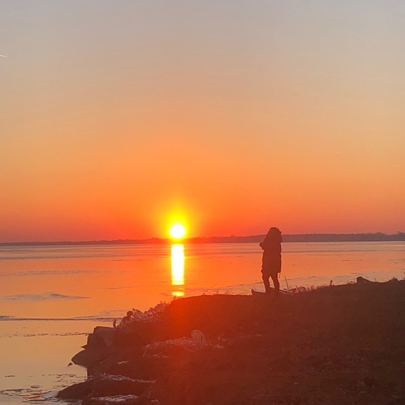 Meet your Posher, Jen - Picture 1 of 1